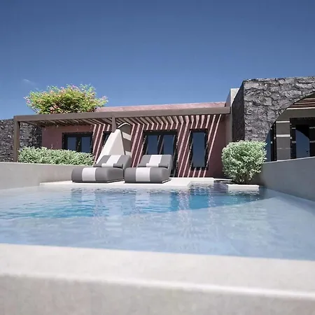 Magical Santorini 1 Bedroom Serenity Private Pool Mesmerizing Sea Views Finikia Oia (Santorini)