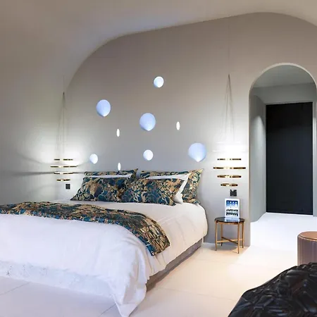 Magical Santorini 1 Bedroom Serenity Private Pool Mesmerizing Sea Views Finikia Villa